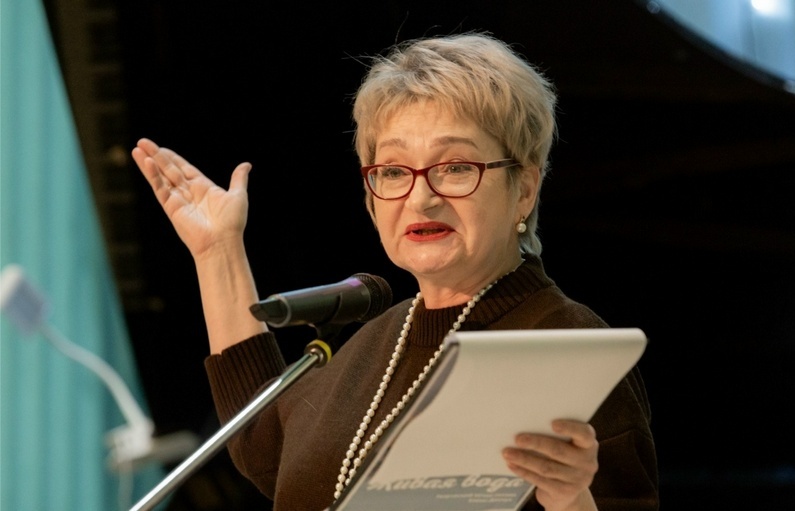 «На перекрестье сердец».